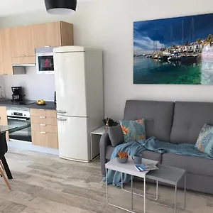 https://harrys-atico-puerto-de-mogan.in-canary-islands.com
