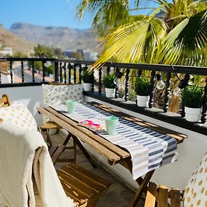 https://harrys-apartment-no2-puerto-de-mogan.in-canary-islands.com