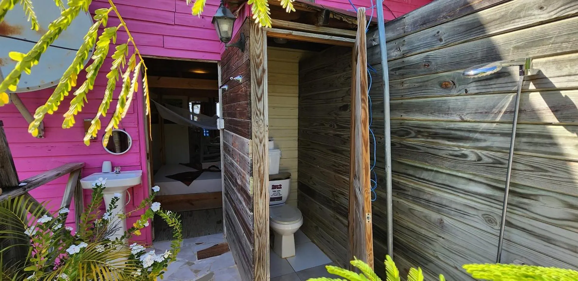 Alojamento de Turismo Selvagem Tropic Ecolodge Punta Rucia